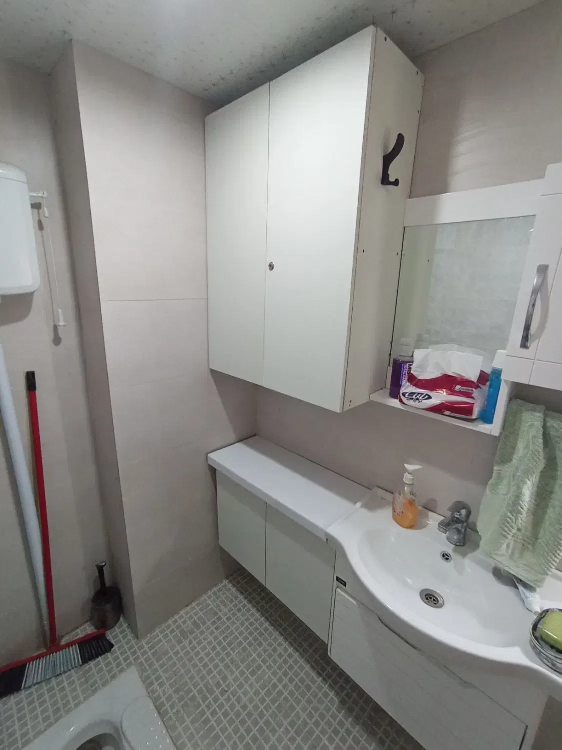 کمد دیواری و کابینت های مدرن کم هزینه|جاکفشی، کمد، دراور|هشتگرد, فاز ۱ مهستان|دیوار