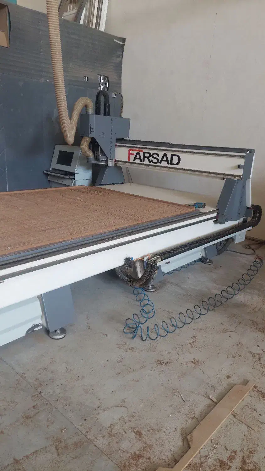 سی ان سی  فرساد  cnc|ماشین‌آلات صنعتی|بهارستان, |دیوار