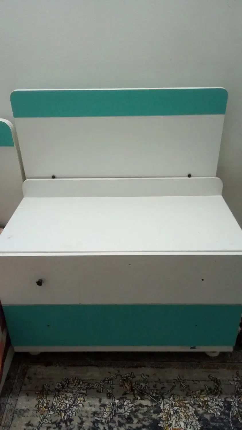 تخت کمد بچه درحد نو|اسباب و اثاث بچه|مشهد, رضاشهر|دیوار