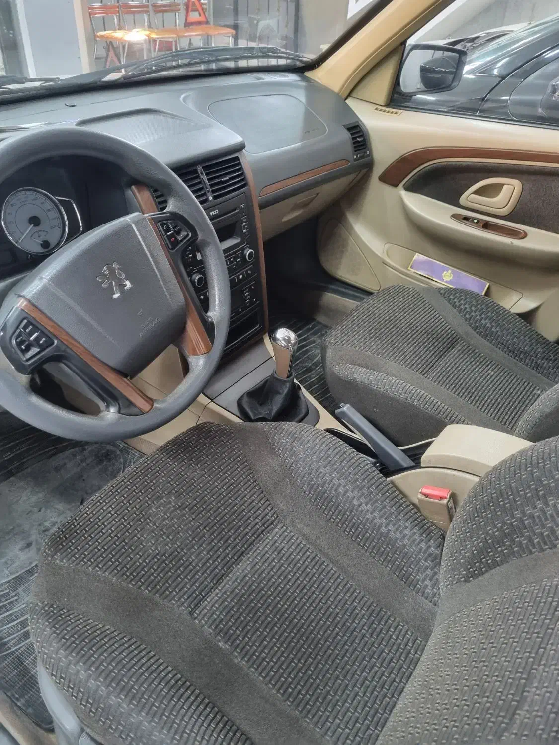 پژو پارس xu7مدل96 بدون رنگ 130تاکار خانگی|خودرو سواری و وانت|اصفهان, کساره|دیوار