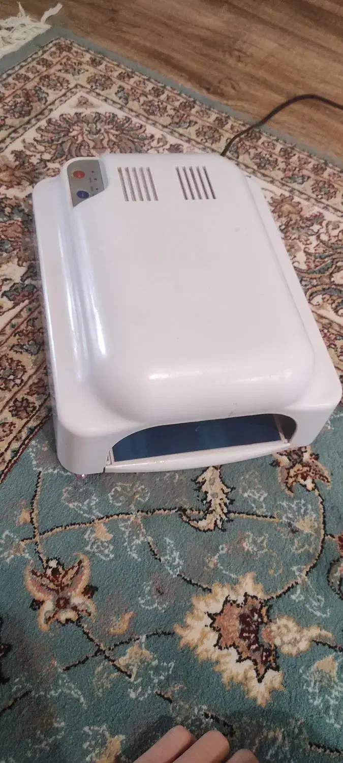 سوهان برقی،یووی،کیف کار ناخن|آرایشگاه و سالنهای زیبایی|هشتگرد, شهرک پامچال|دیوار