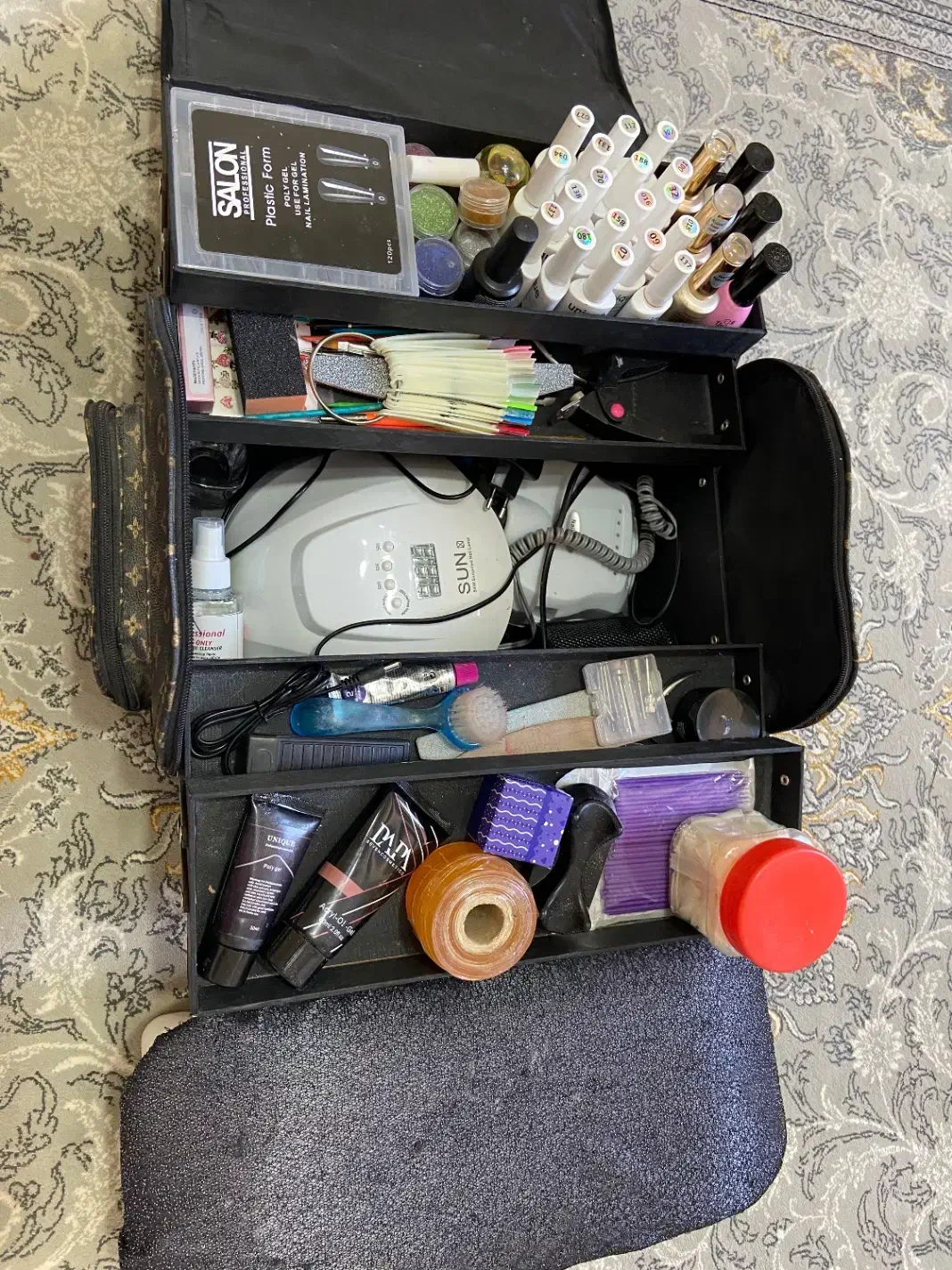 لوازم ناخن|آرایشی، بهداشتی، درمانی|منجیل, |دیوار