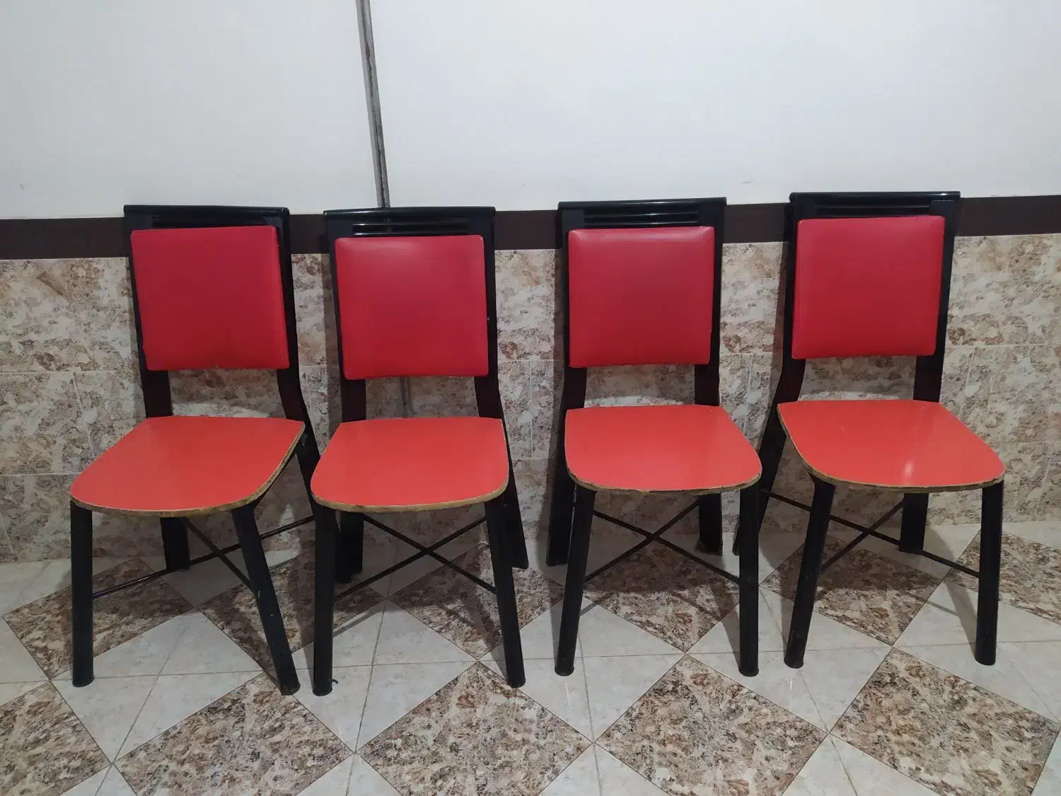 صندلی|مبلمان اداری|مهاباد (آذربایجان غربی), |دیوار