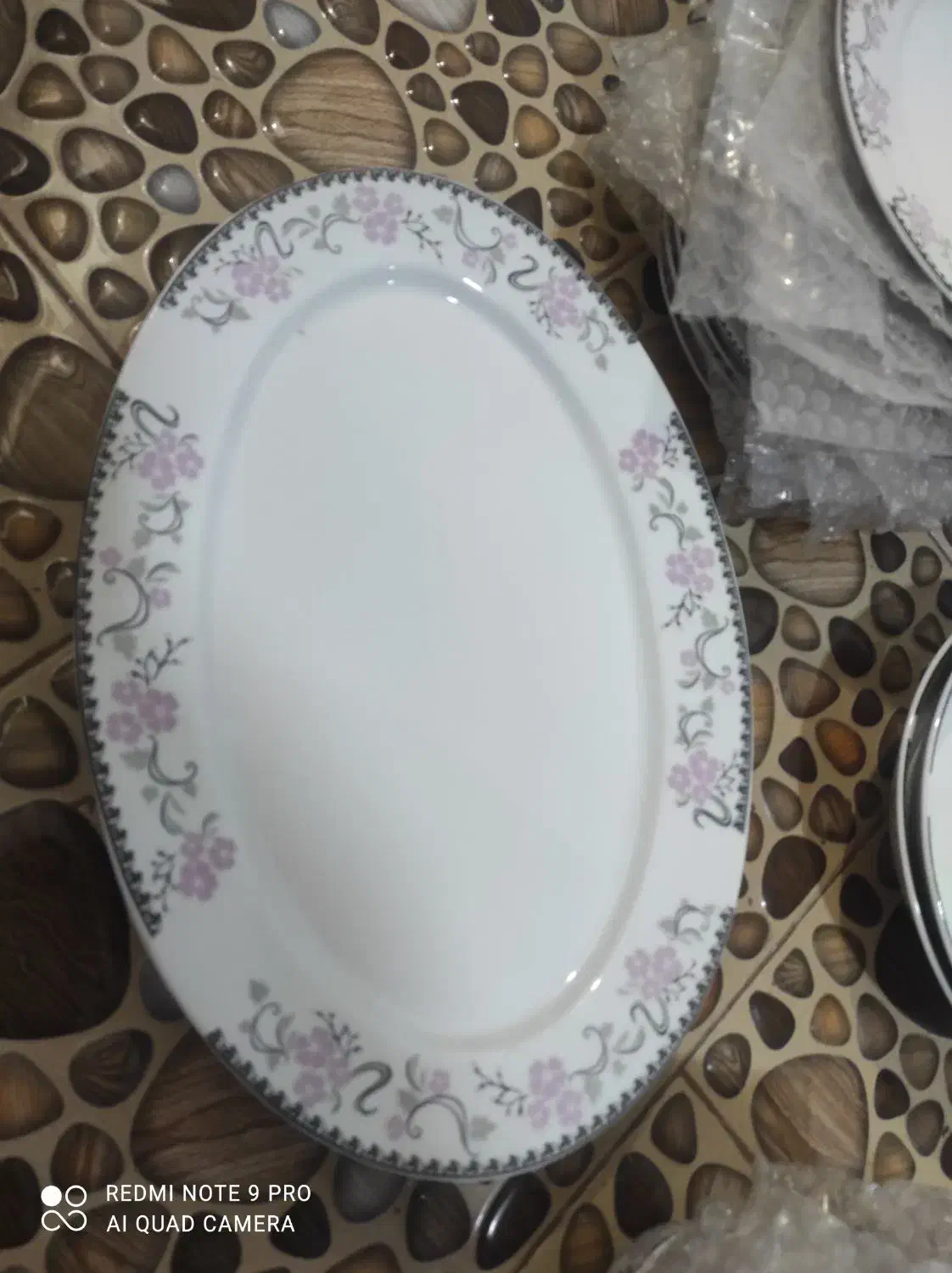 سرویس چینی|ظروف سرو و پذیرایی|بوشهر, |دیوار