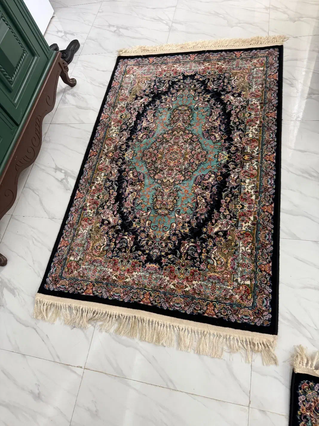 فرش|فرش|رشت, یخسازی|دیوار