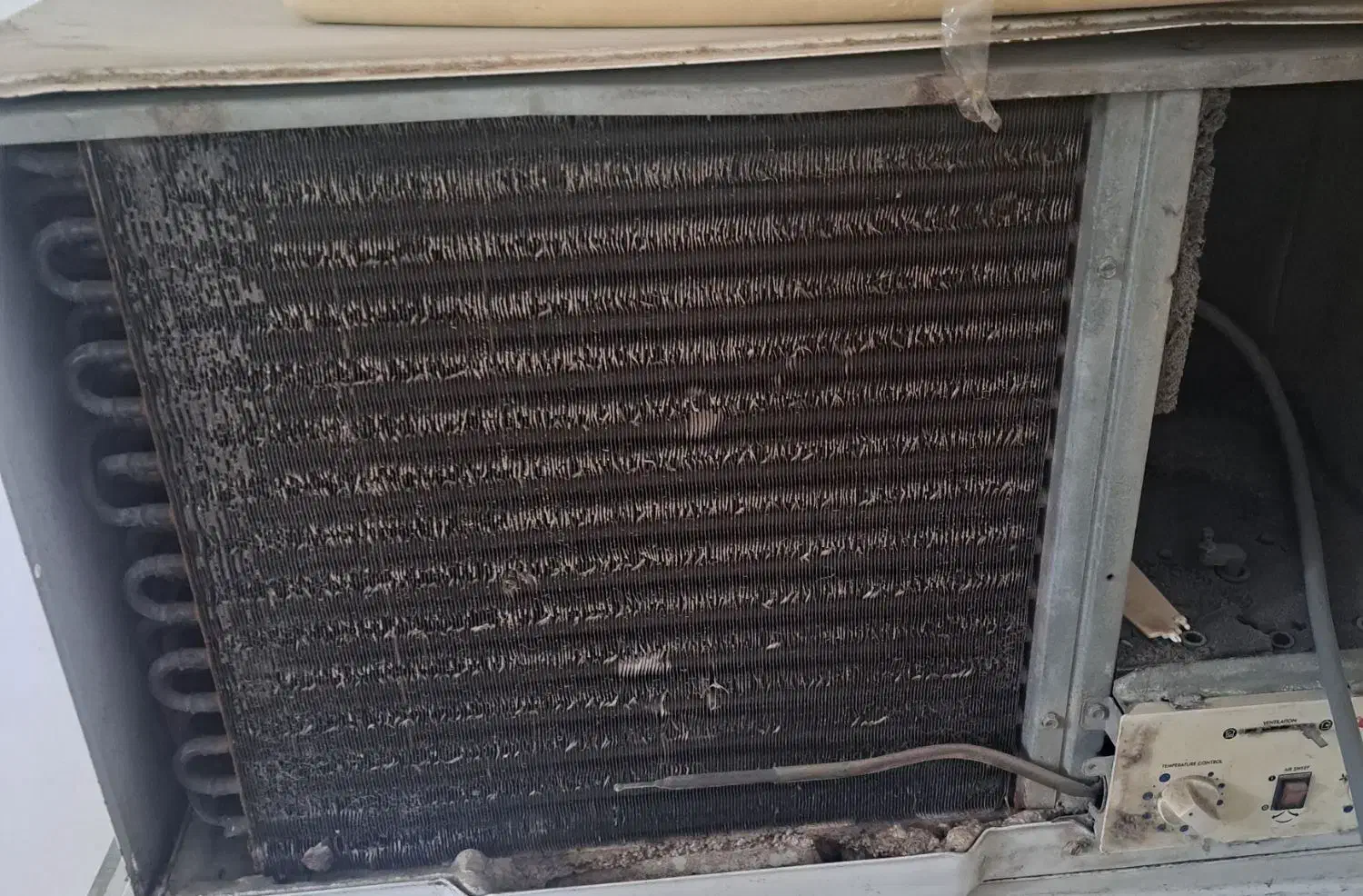 کولر گازی پنجره ای|کولر گازی و فن‌کوئل|قشم, |دیوار