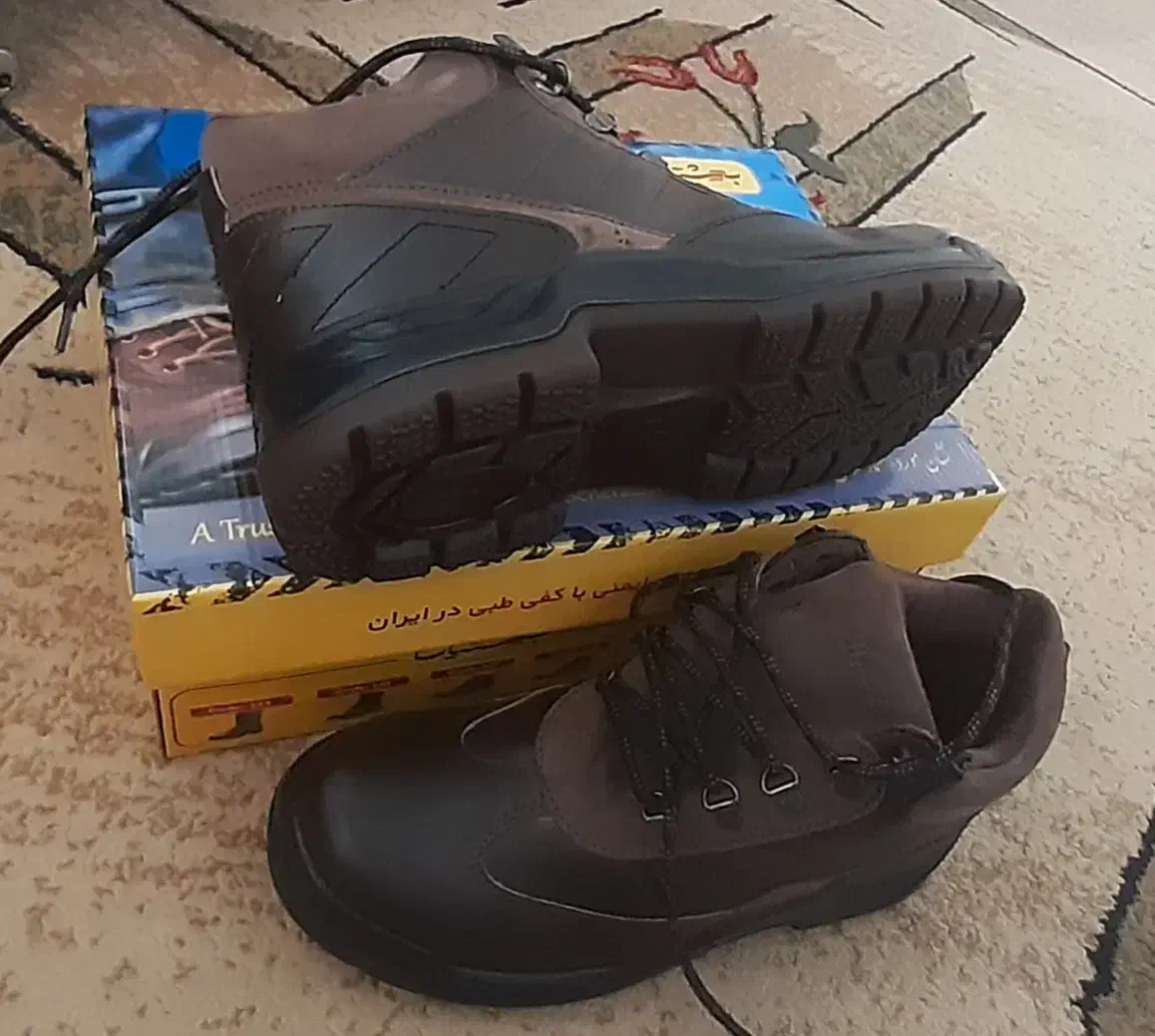 کفش ایمنی بهشتیان|کیف، کفش، کمربند|جم, |دیوار