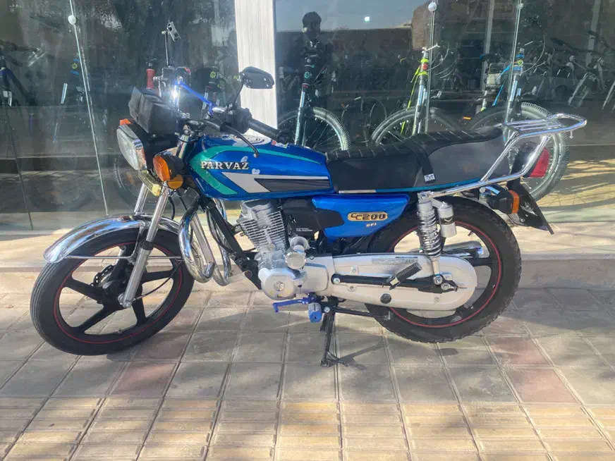 پرواز ۲۰۰ فول اسپرت|موتورسیکلت|رفسنجان, |دیوار