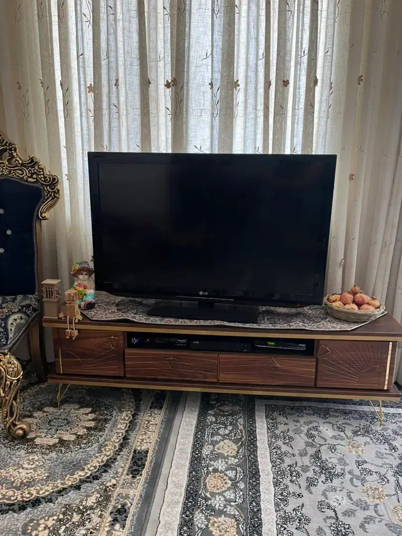 تلویزیون ال سی دی ال جی دست دوم|تلویزیون و پروژکتور|یزد, |دیوار