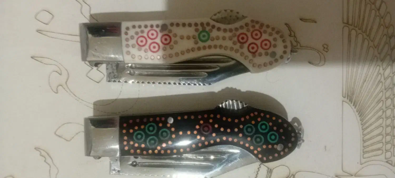 چاقو های آنتیک ولاکچری کلکسیونی|کلکسیون اشیاء عتیقه|ابهر, |دیوار