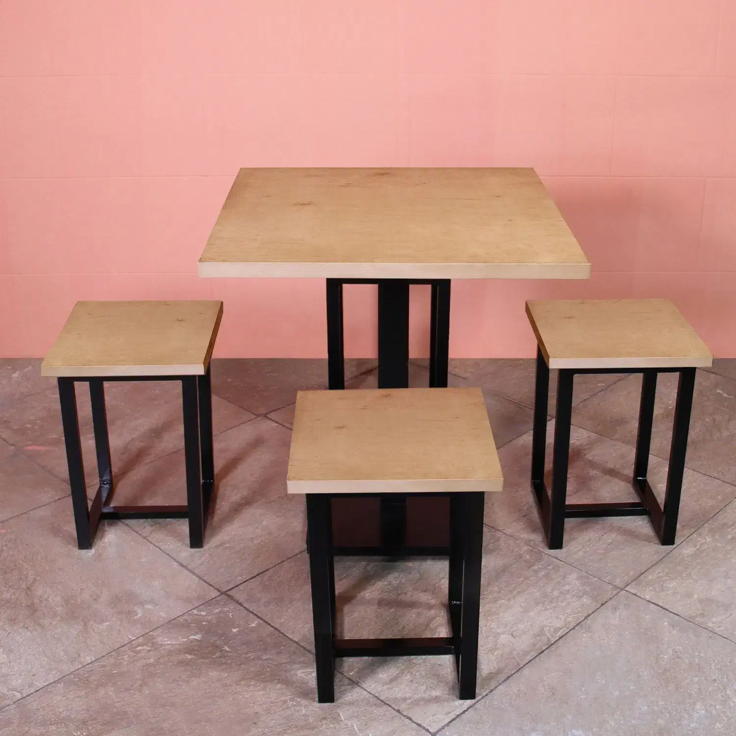 کارشناس فروش انلاین و ادمین پیج اینستاگرام|استخدام بازاریابی و فروش|تهران, آبشار تهران (دریاچه)|دیوار