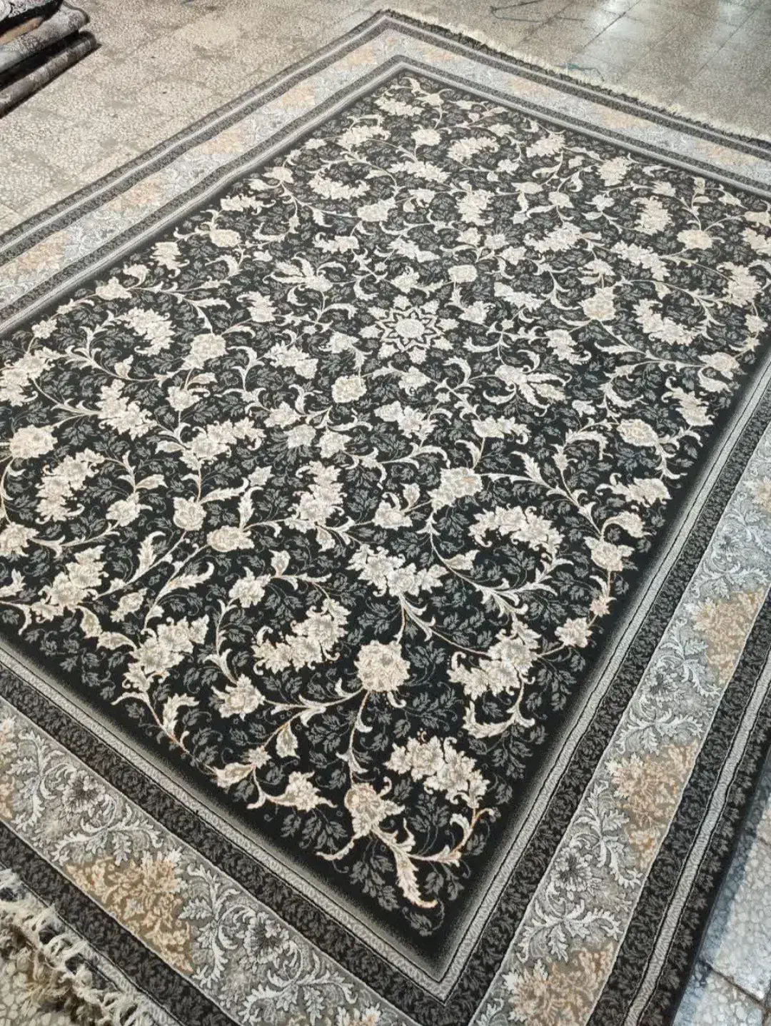 فرش سلنا|فرش|ایلام, |دیوار