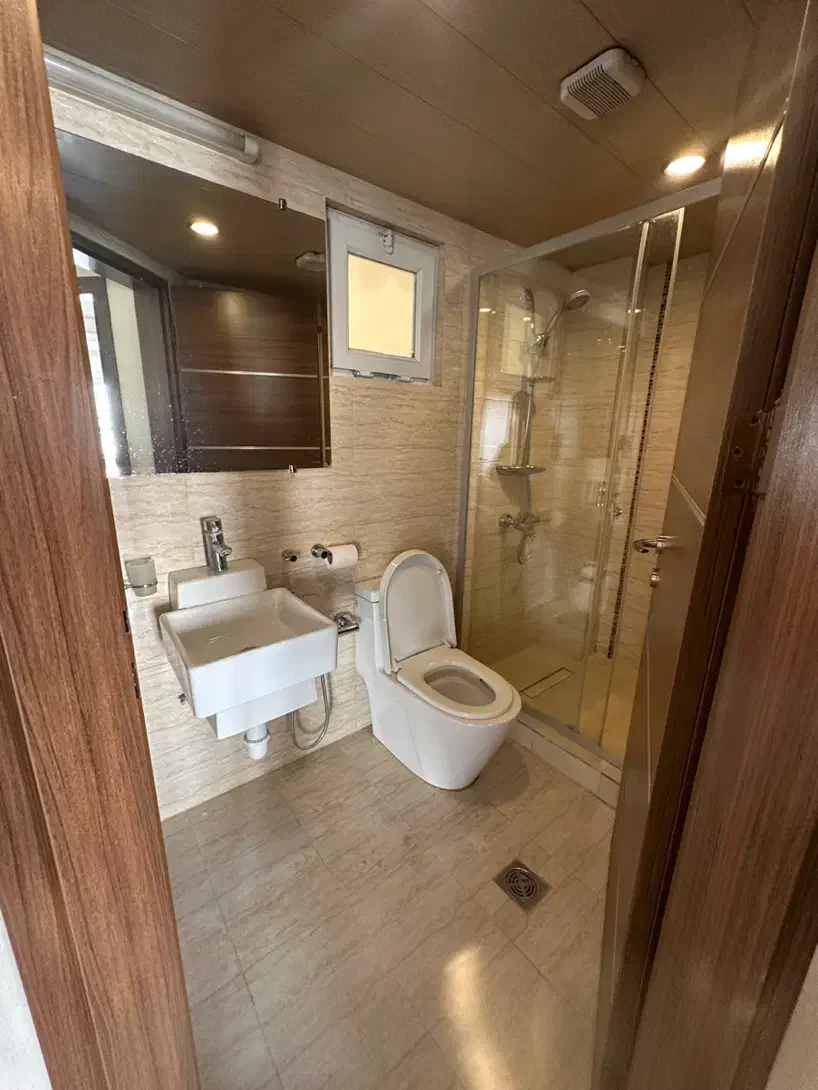 ۱۵۰ متر ۳ خوابه ۵ ساله شهر آرا منصوری