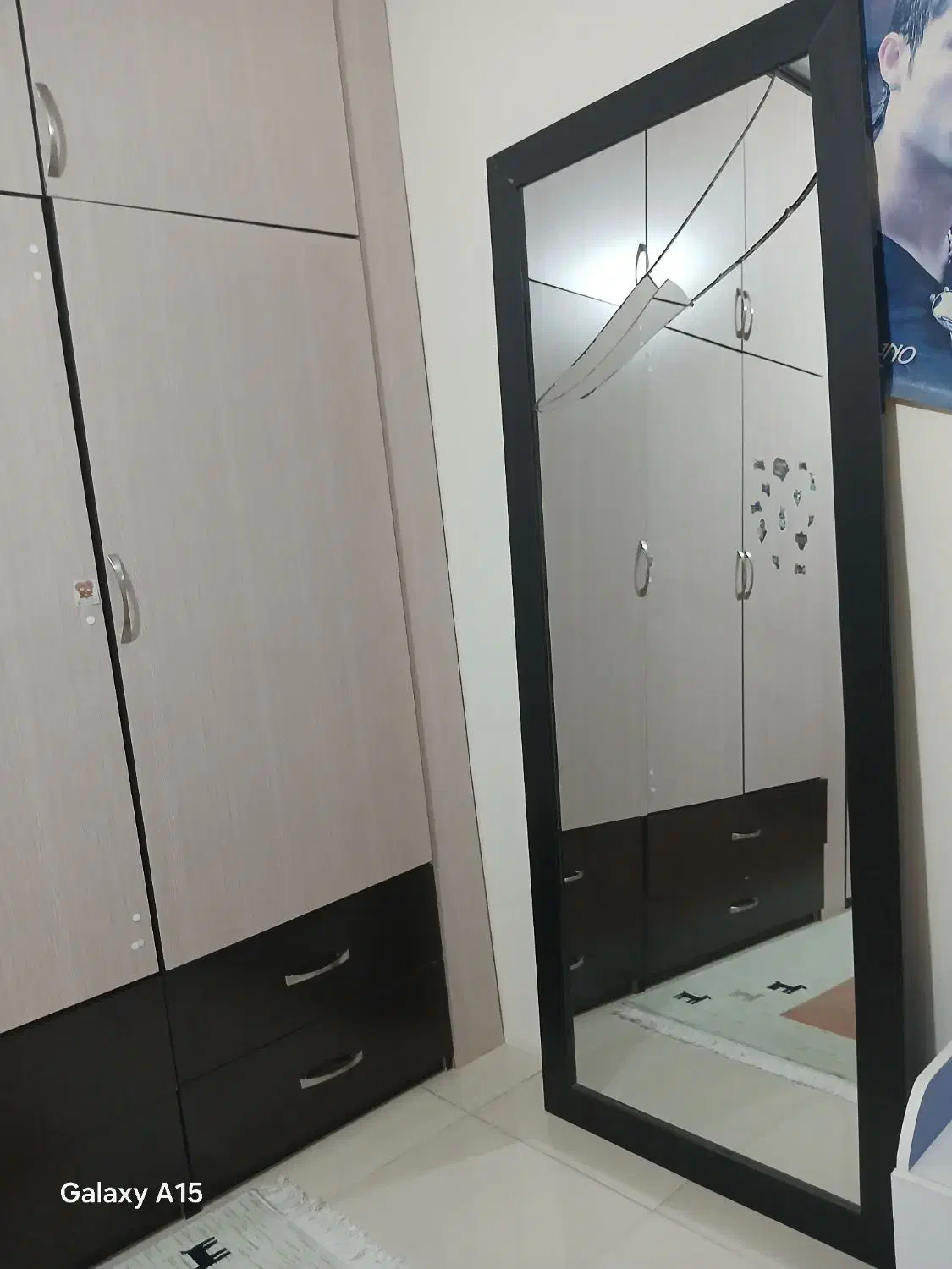 آینه قدی(بالاش کمی شکسته)|آینه|کرمانشاه, |دیوار