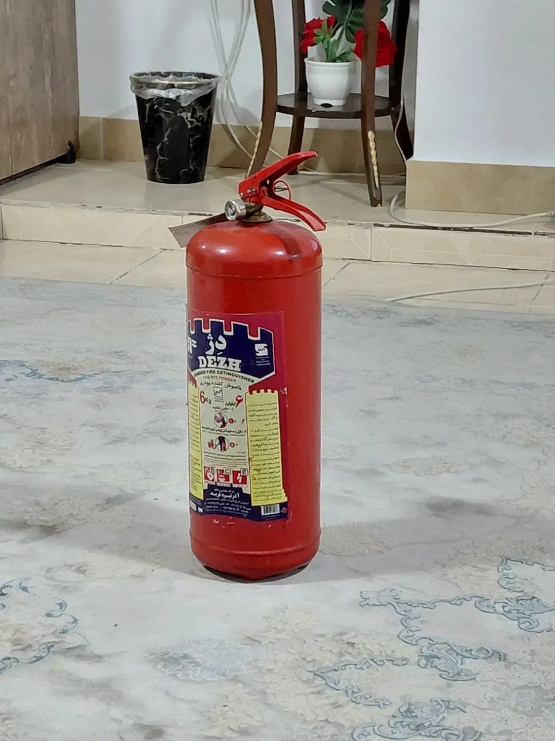 یک عدد کپسول آتش نشانی|ابزارآلات|کرج, حسن آباد|دیوار