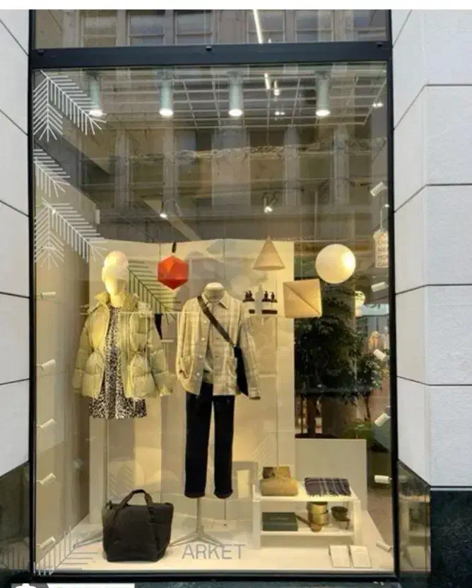 فروش مغازه ۲۹ متری با مالکیت/ خیابان معلم|فروش مغازه و غرفه|رشت, معلم|دیوار