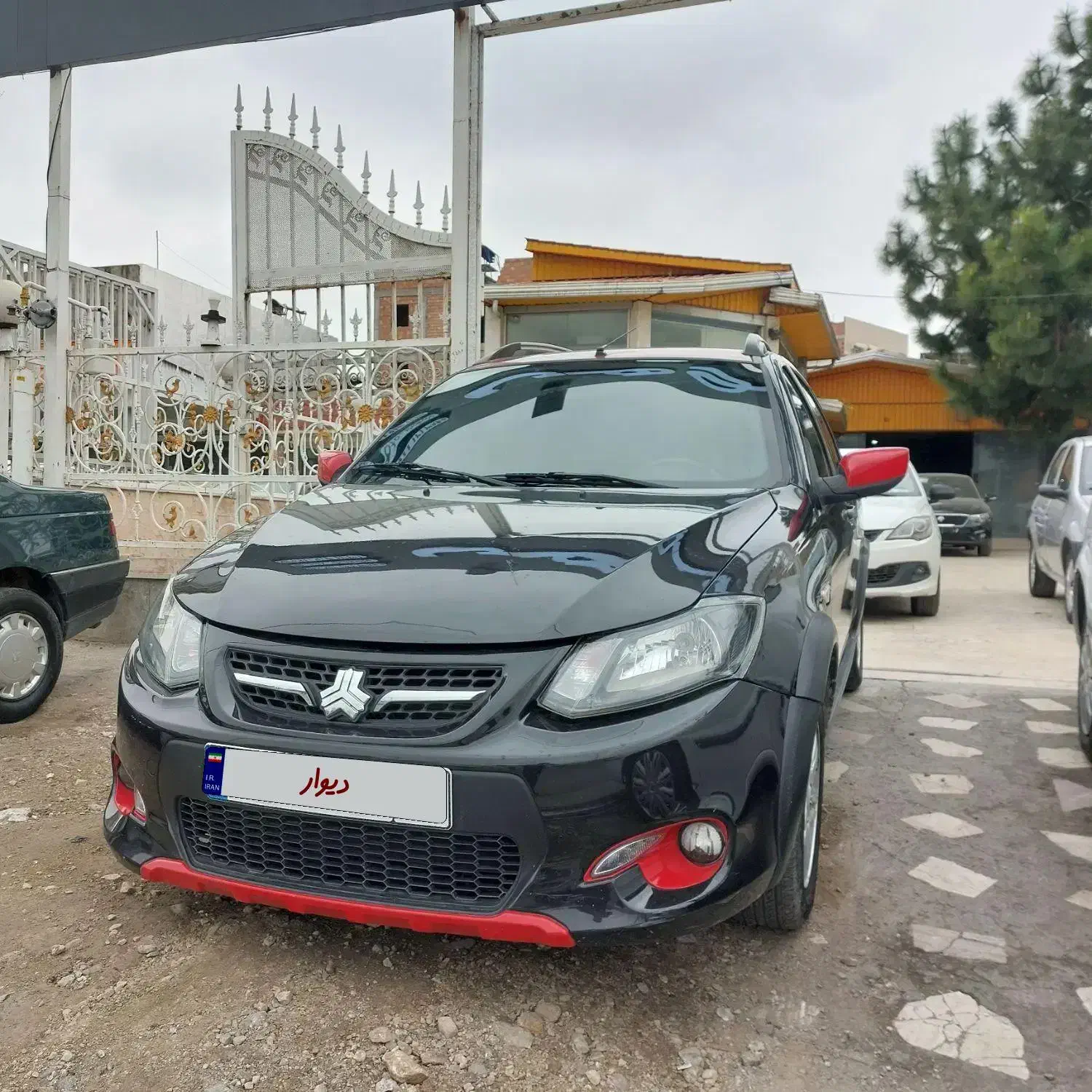 کوییک ۱۴۰۲ R|خودرو سواری و وانت|آمل, |دیوار