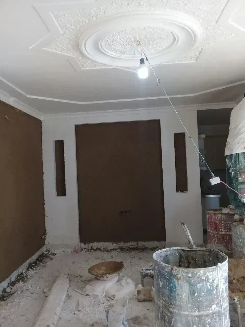 شاگرد گچکار|استخدام معماری، عمران و ساختمانی|شاهرود, |دیوار