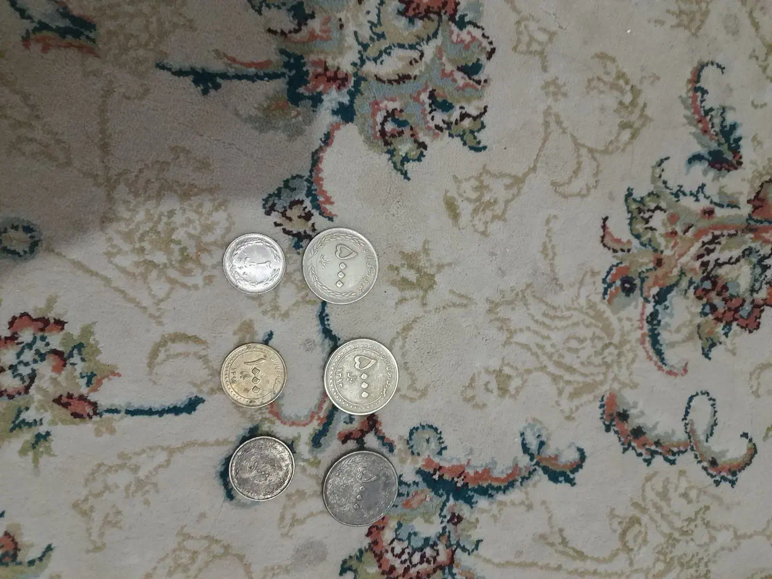 ۳ عدد سکه ۵۰۰۰ تومانی و ۲ عدد ۱۰۰۰ و ۱ عدد ۲|کلکسیون سکه، تمبر، اسکناس|هشتگرد, شهرک آرتیمان|دیوار