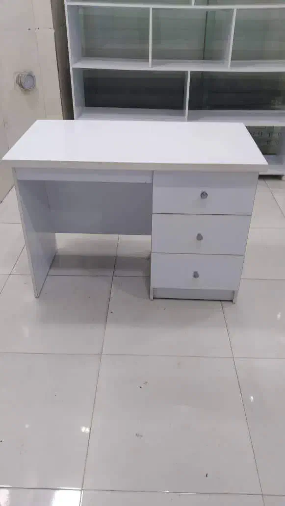 میز کار|میز تحریر و کامپیوتر|رشت, پل تالشان|دیوار