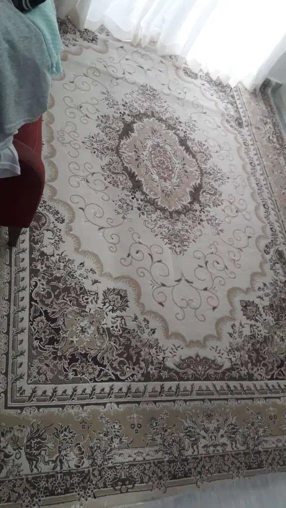 فرش بسیارتمیز|فرش|رشت, نظری|دیوار