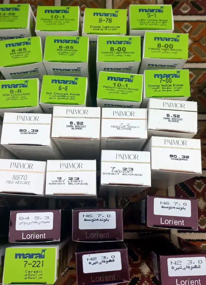 فروش تعدادی رنگ و اکسیدان.قیمت توافقی.تهران.|آرایشی، بهداشتی، درمانی|تهران, تهرانسر شمالی|دیوار