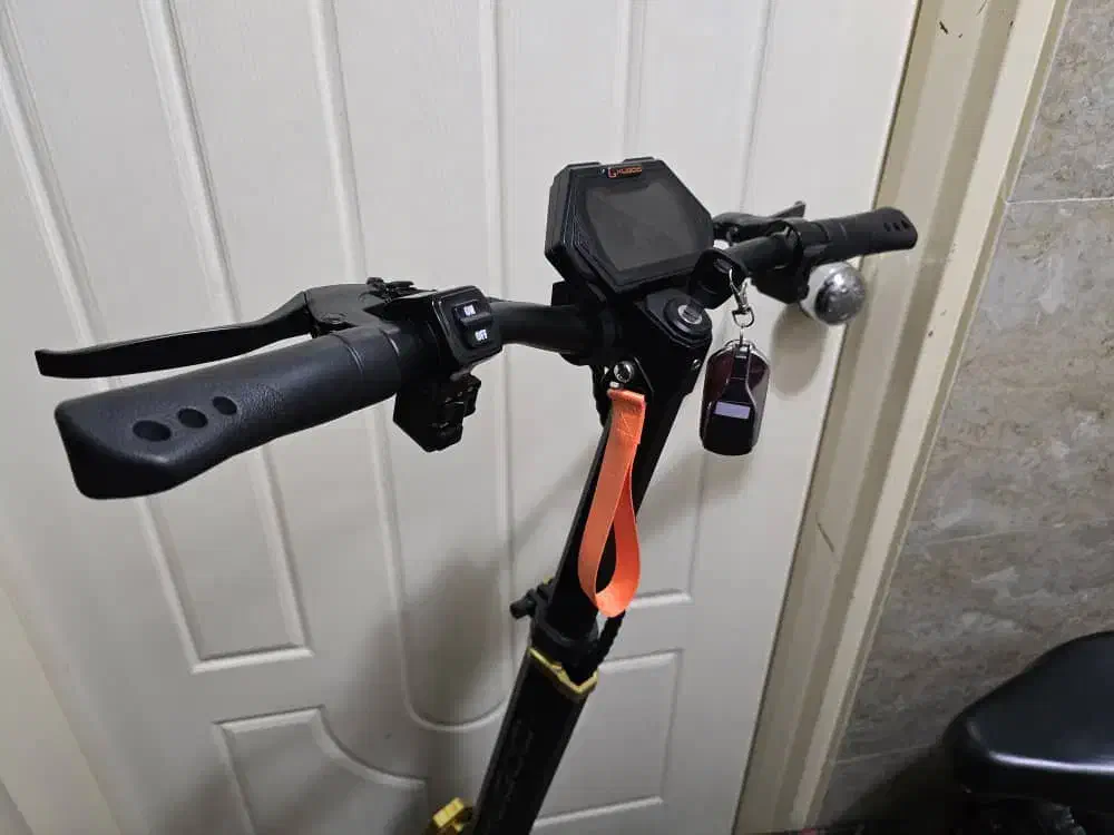 اسکوتر برقی باکس دار نو|دوچرخه، اسکیت، اسکوتر|تبریز, |دیوار