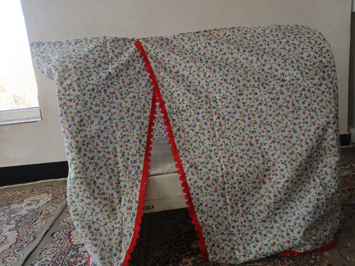 گهواره با تمام وسایل|تخت و صندلی بچه|بوکان, |دیوار