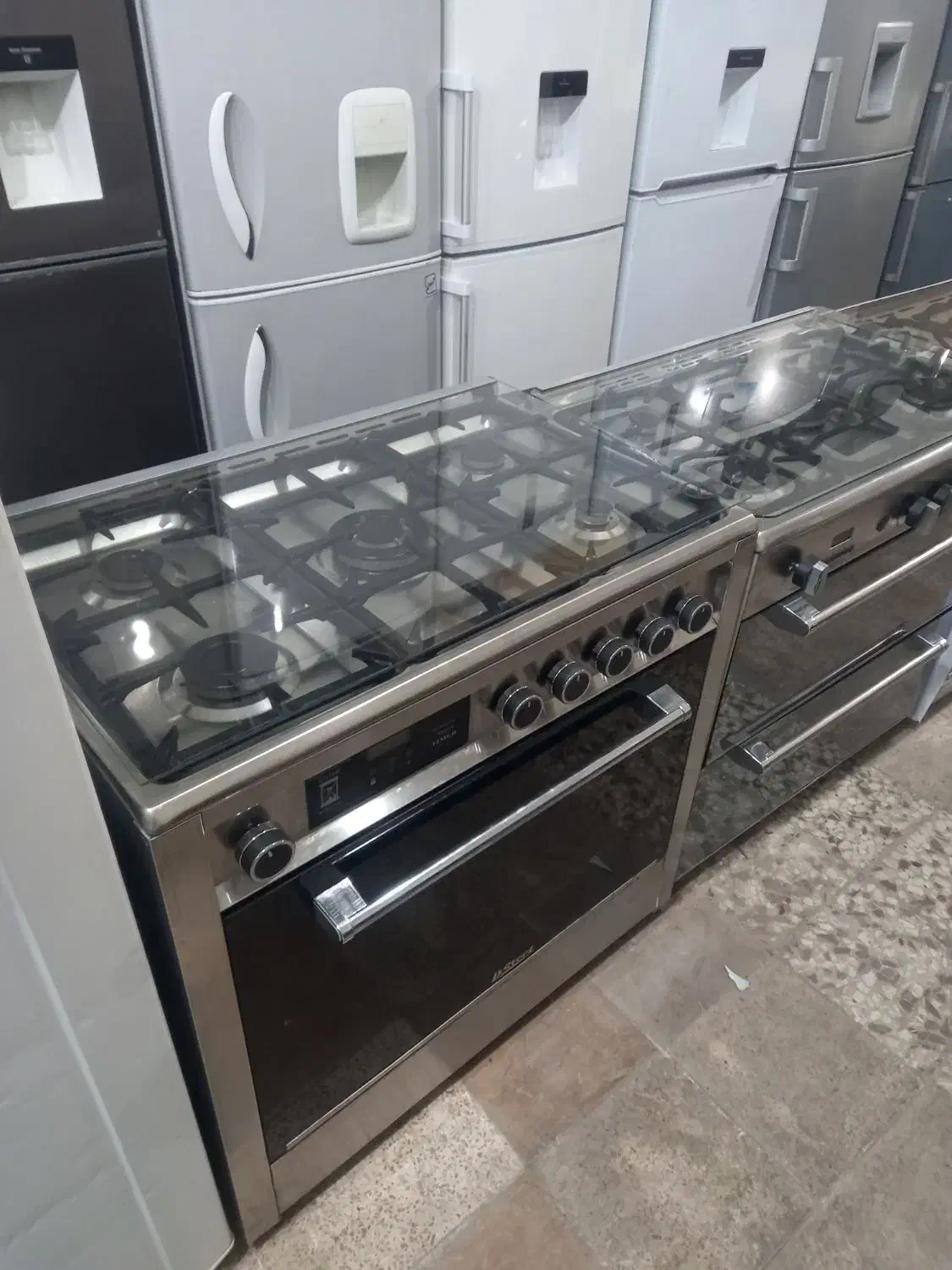 گاز طرح فر و فردار کار کرده تمیز|اجاق گاز و لوازم برقی پخت‌وپز|سبزوار, طبرسی (جعفرآباد)|دیوار