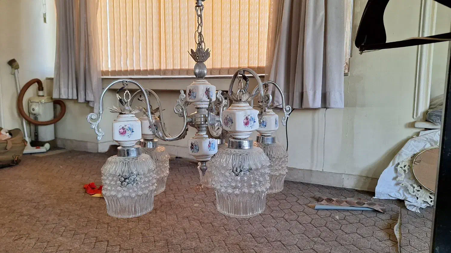 لوستر فلزی|لوستر و چراغ آویز|همدان, |دیوار