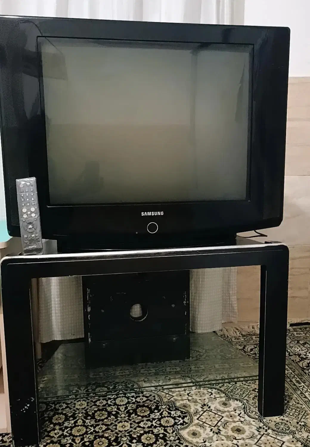 تلویزیون و میز تلویزیون|تلویزیون و پروژکتور|قائم‌شهر, |دیوار