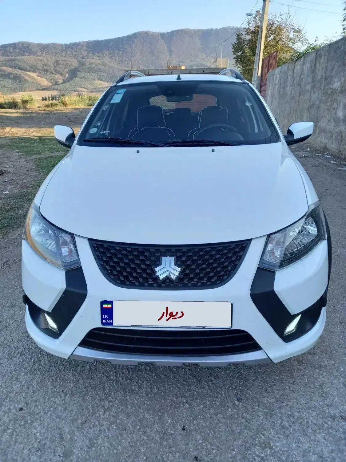 فروش یک دستگاه خودرو کوئیک|خودرو سواری و وانت|مینودشت, |دیوار