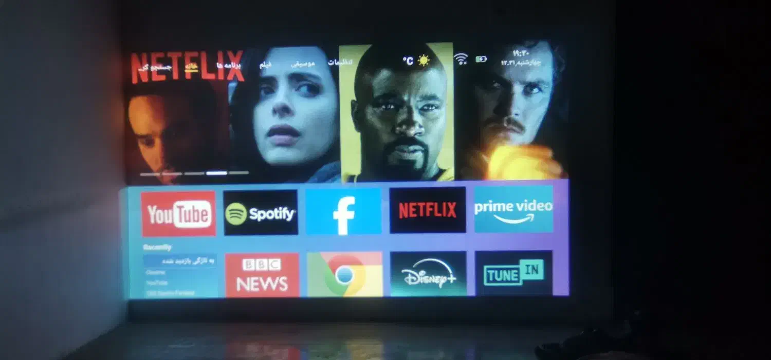 ویدئو پروژکتور شارژی|تلویزیون و پروژکتور|کرمان, |دیوار