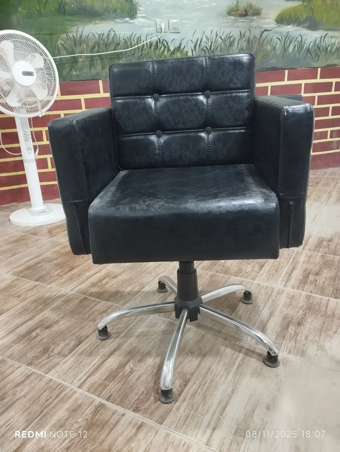 صندلی نوی نو|صندلی و نیمکت|مشهد, دوست آباد|دیوار