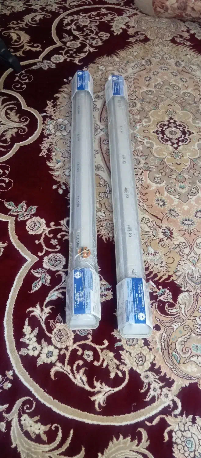 مهتابی اصلی فرانسه دو عدد پلمب شده|لامپ و چراغ|کرمانشاه, |دیوار