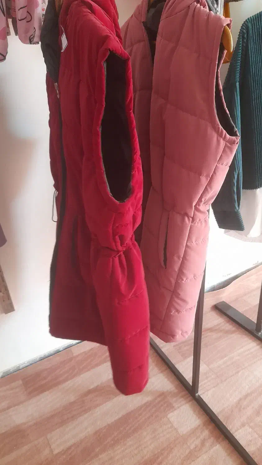 پافر کوتاه نو نو|لباس|دماوند, گیلاوند|دیوار