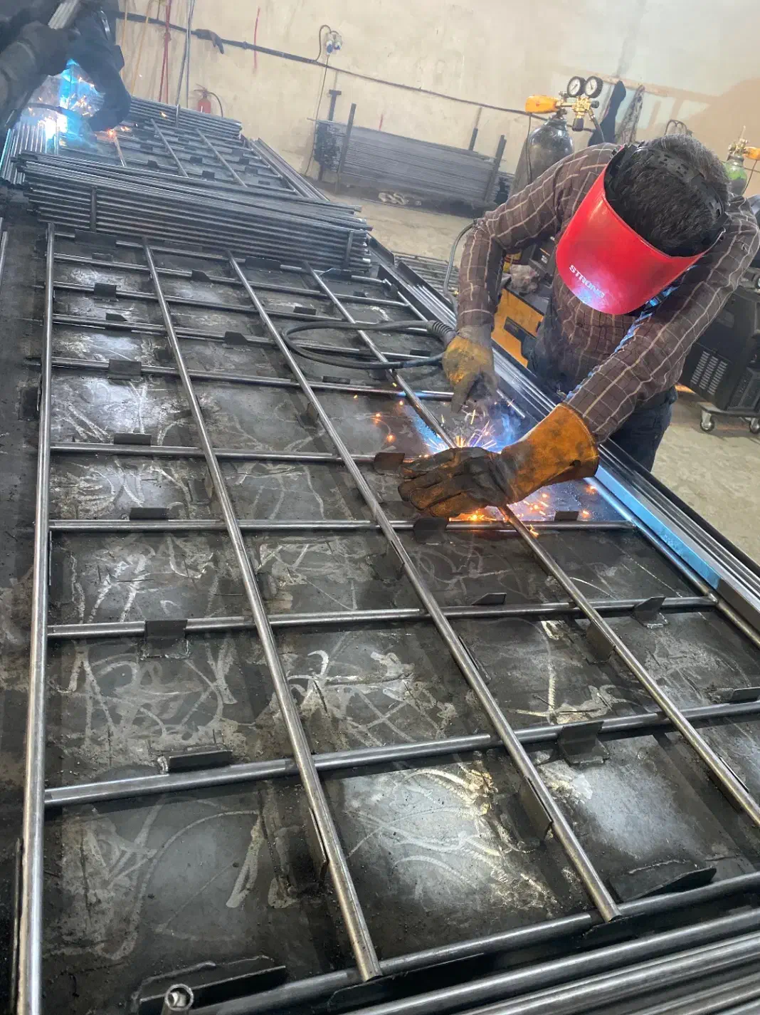 جوشکار co2کار ماهر|استخدام صنعتی، فنی، مهندسی|بوکان, |دیوار