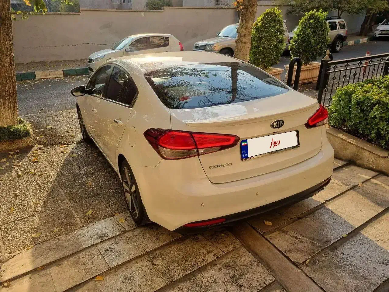 سراتو ۲۰۱۷|خودرو سواری و وانت|تهران, فرمانیه|دیوار