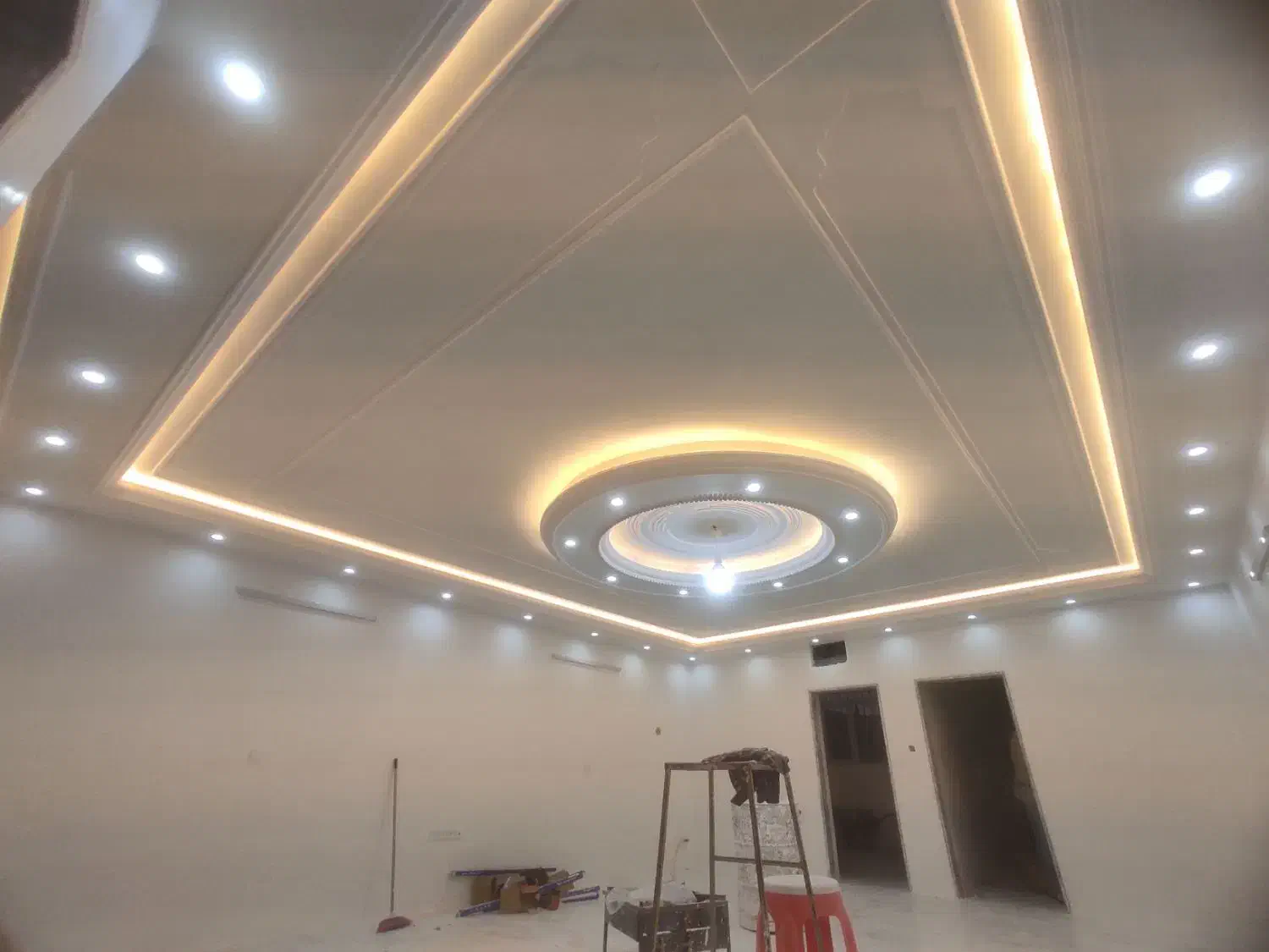 برق کشی ساختمان|خدمات پیشه و مهارت|دامغان, |دیوار