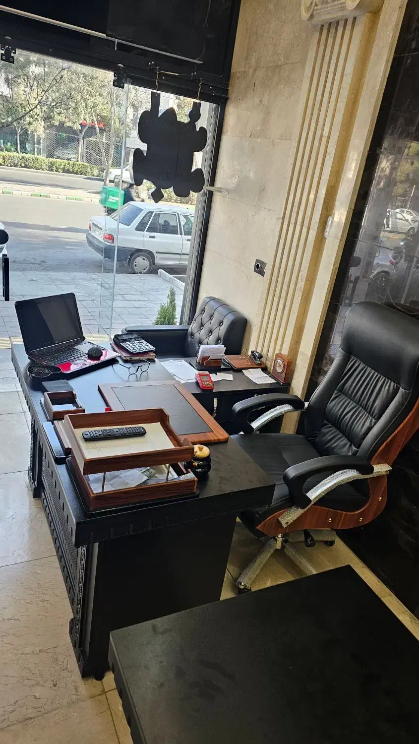 استخدام مشاور املاک|استخدام اداری و مدیریت|مشهد, امام خمینی|دیوار