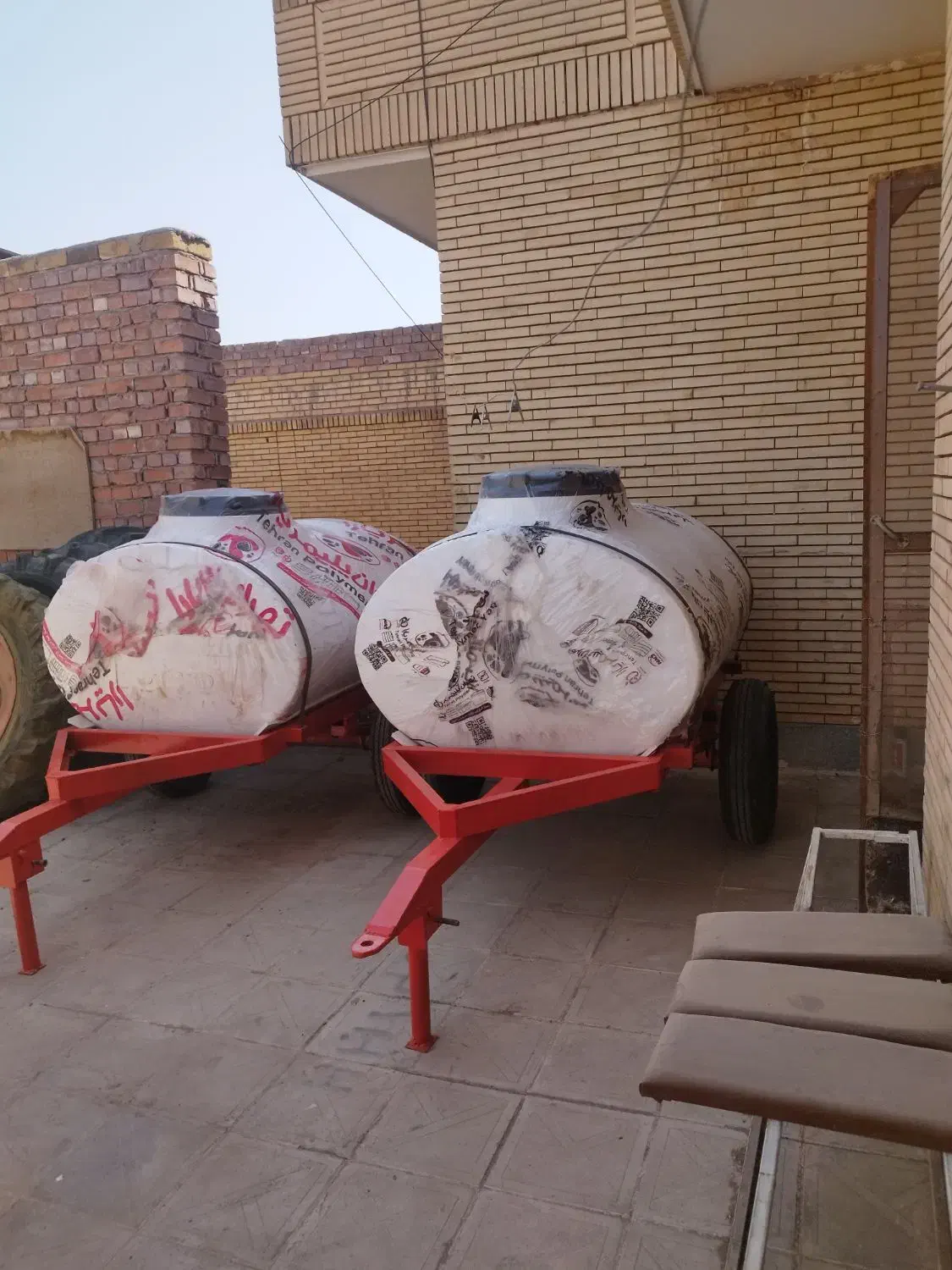 تانکر سمپاش ۱۰۰۰ لیتری پشت ماشینی|قطعات یدکی و لوازم جانبی|کرمان, |دیوار