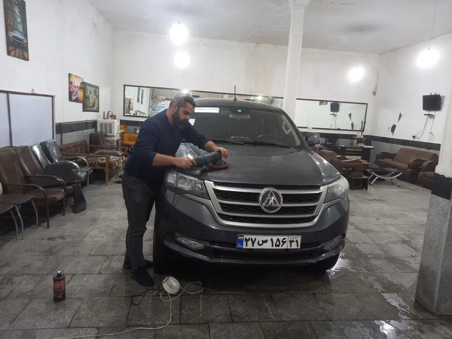 پولیش انواع ماشین|خدمات موتور و ماشین|خرم‌آباد, |دیوار