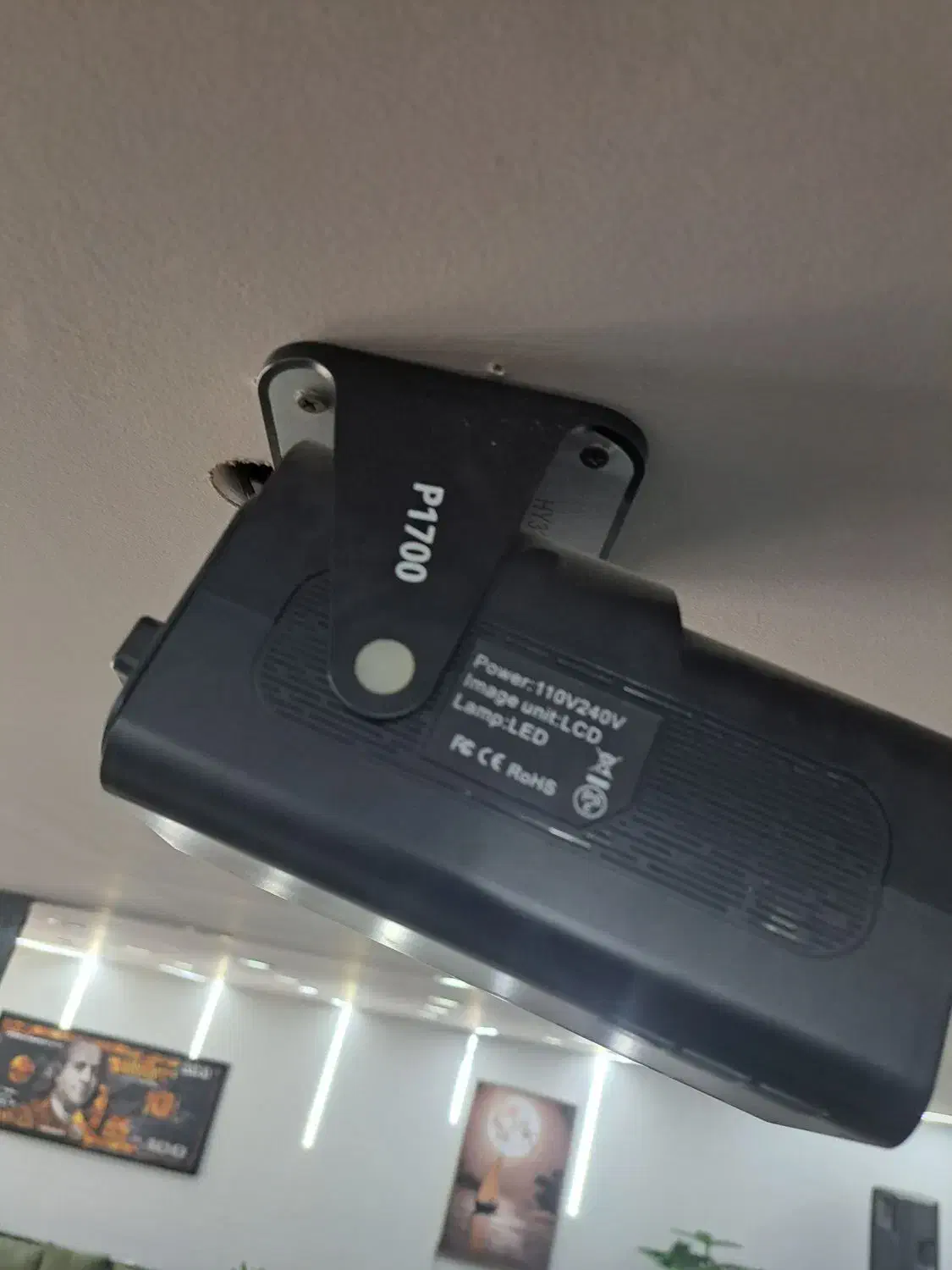 ویدیو پرژکتور|تلویزیون و پروژکتور|شهریار, شهریار|دیوار