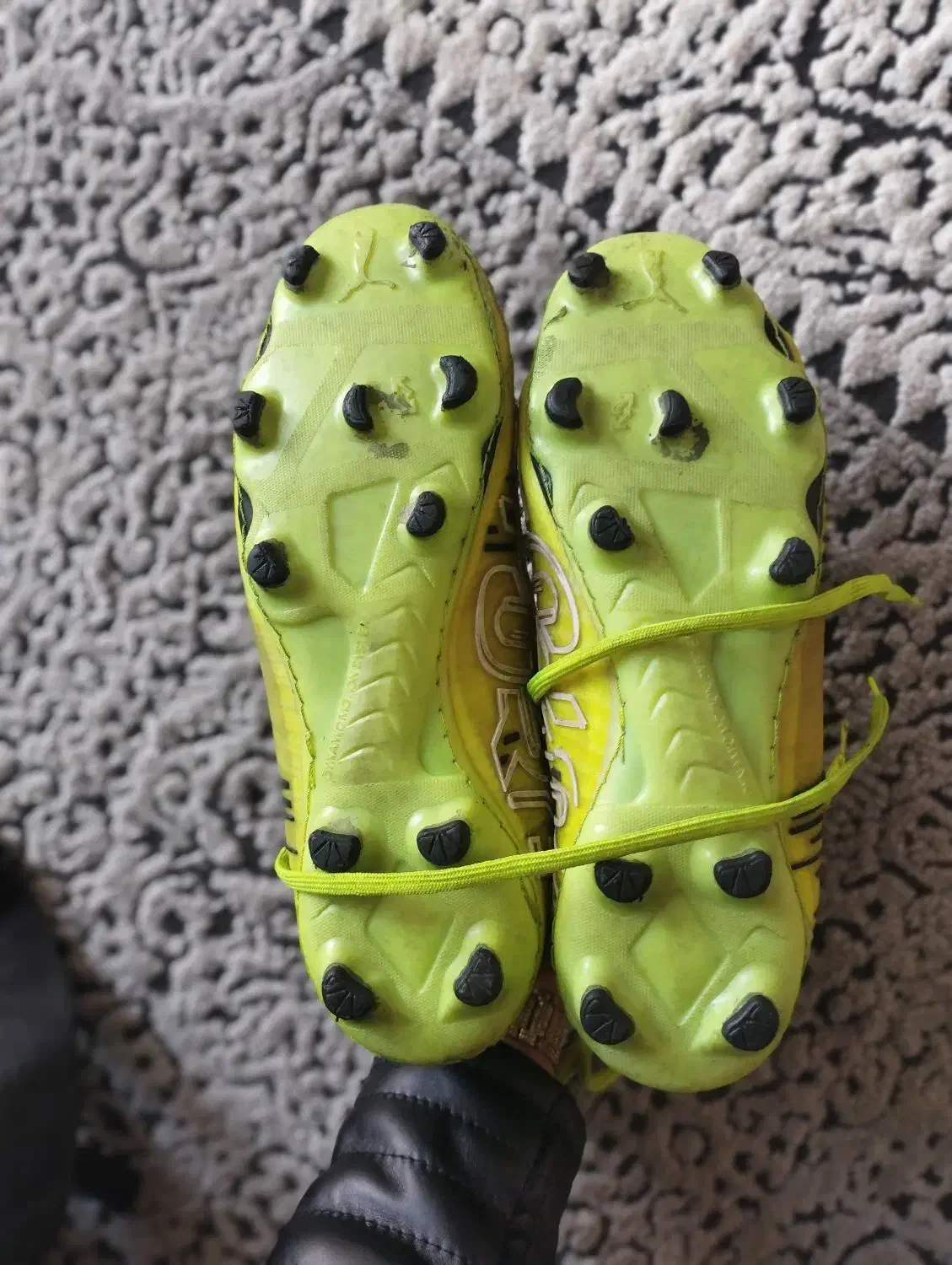 استوک فوتبال|کیف، کفش، کمربند|رشت, سیا اسطلخ|دیوار