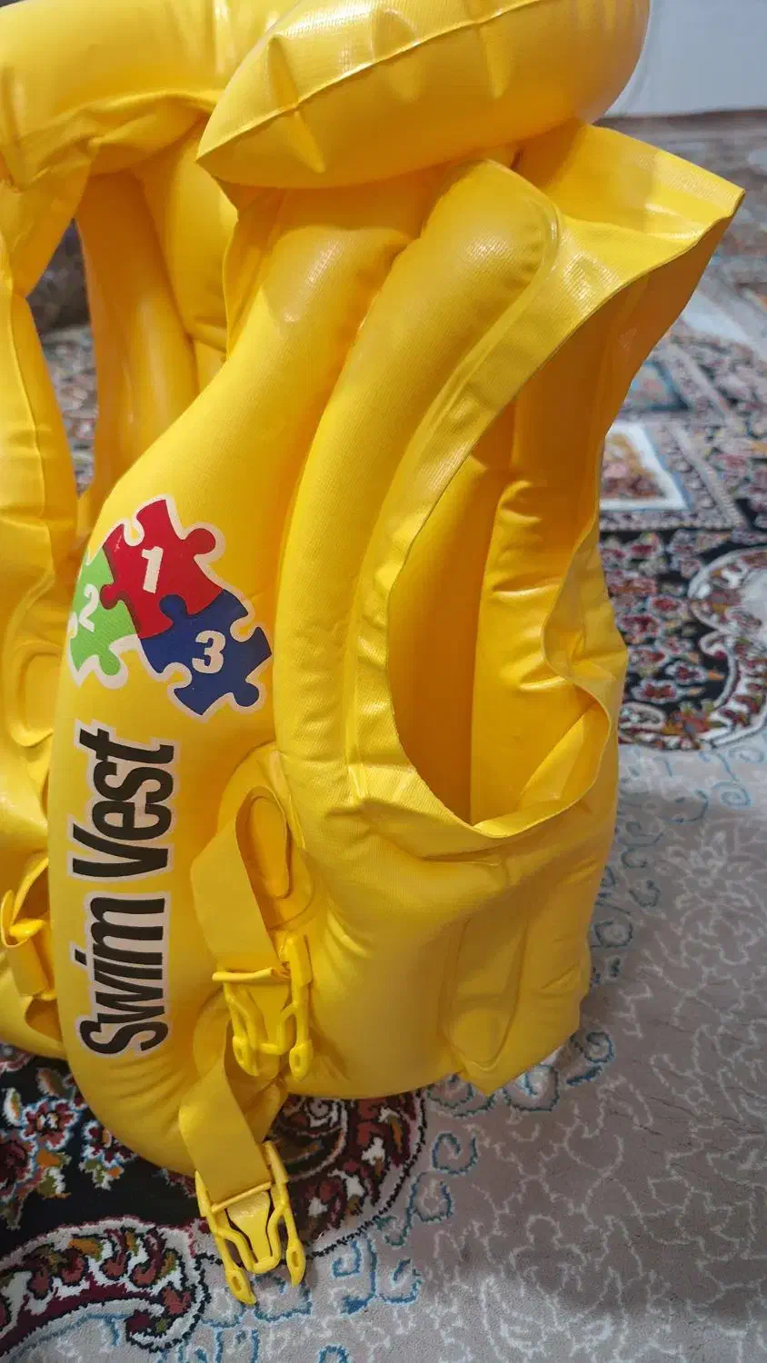 فروش جلیقه بادی شنا|غواصی و ورزش‌های آبی|الوند, |دیوار