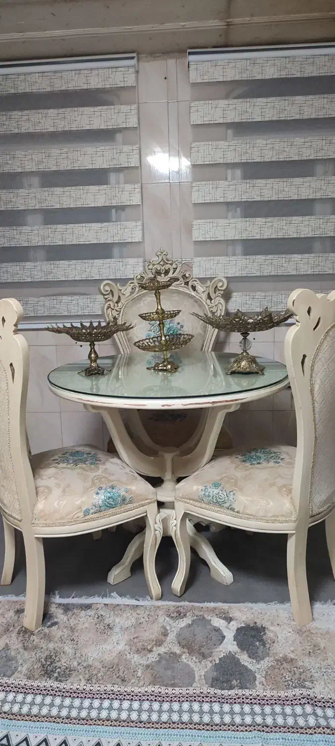 میزغذاخوری ۳نفره وبوفه|میز و صندلی غذاخوری|قنوات, |دیوار