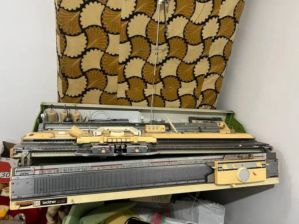 دستگاه بافندگی برادر اصل ژاپن ۸۳۰ سالم در حد نو|چرخ خیاطی و ریسندگی|رشت, انصاری|دیوار