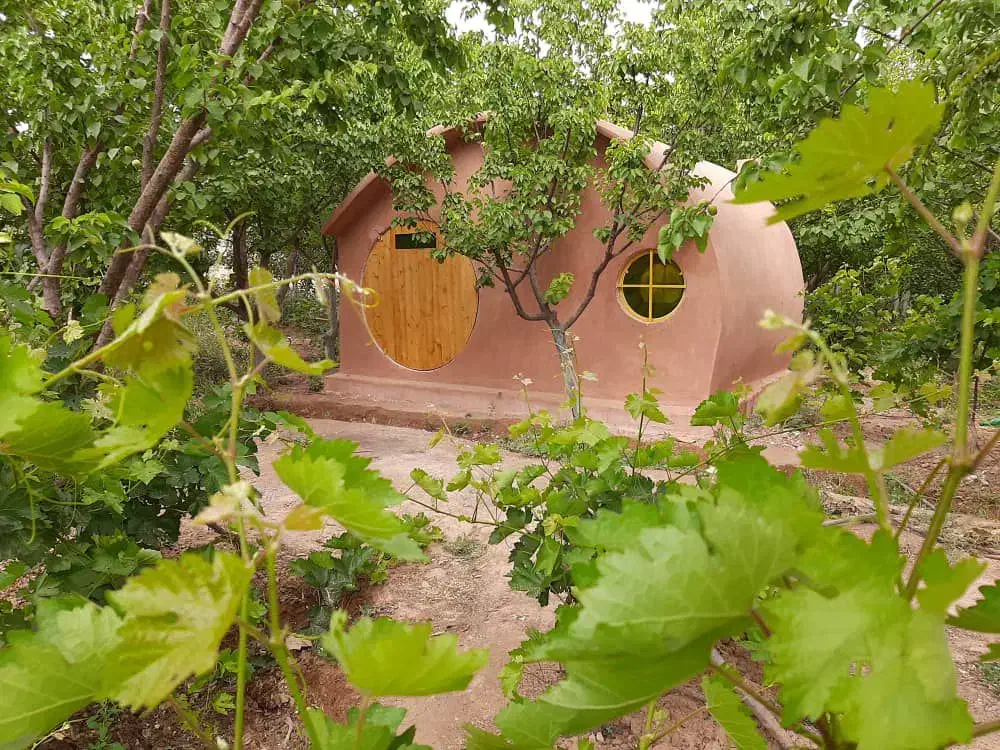 اجاره کلبه در باغسرای باباعلی جوشقان|اجارهٔ کوتاه‌مدت ویلا و باغ|اسفراین, |دیوار