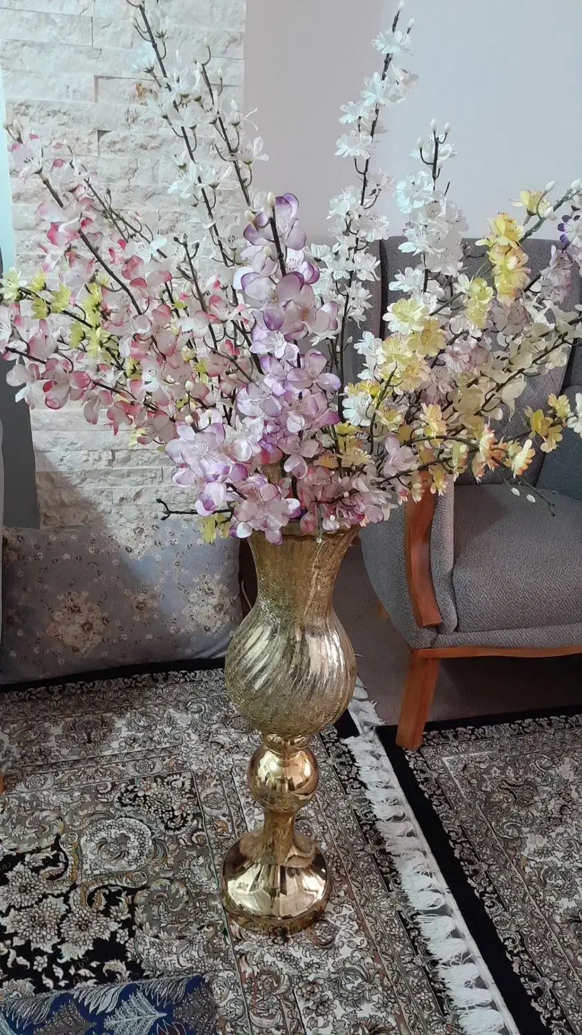 گل گلدان وگل گلدان فایبرگلاس مخملی بابرگ انجیری|گل مصنوعی|رودسر, |دیوار