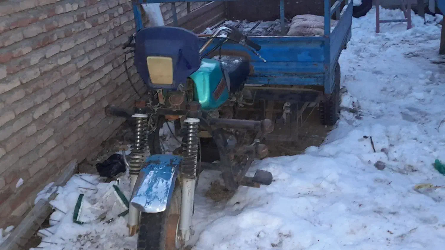 موتور سه چرخ|موتورسیکلت|اهر, |دیوار